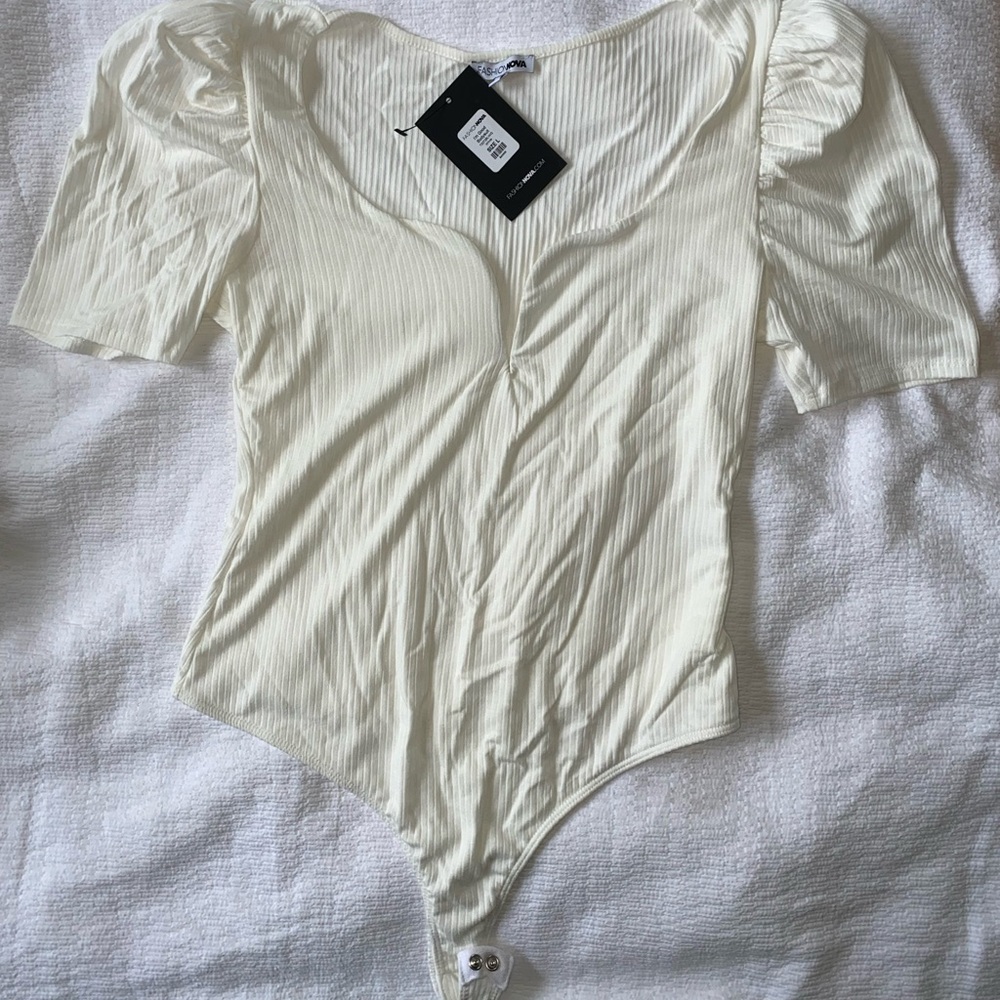NWT Fashion Nova I’m Good Bodysuit - White